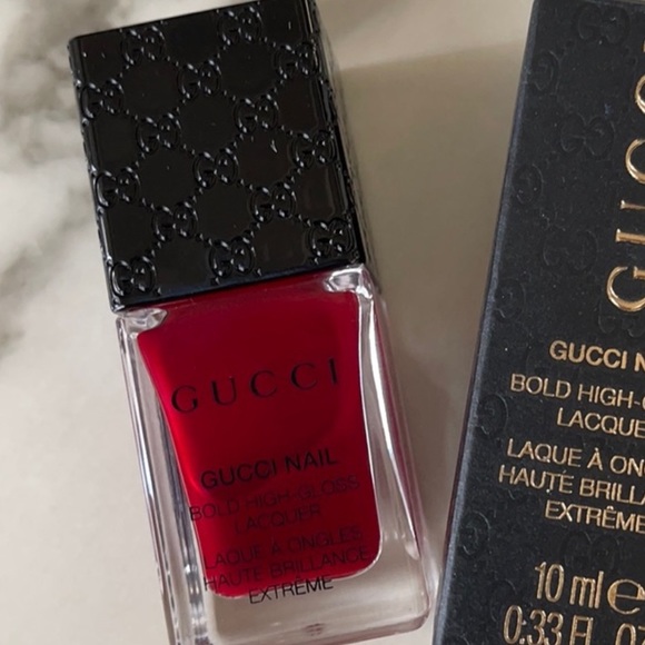 Gucci Nails Polish Lacquer in “Wild Amarena, #150”💅 - Picture 1 of 2